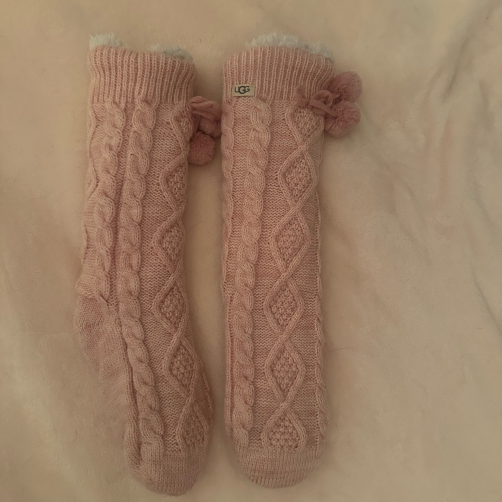 UGG Knit Pink Socks/ fits sizes 6-8. Worn once.
